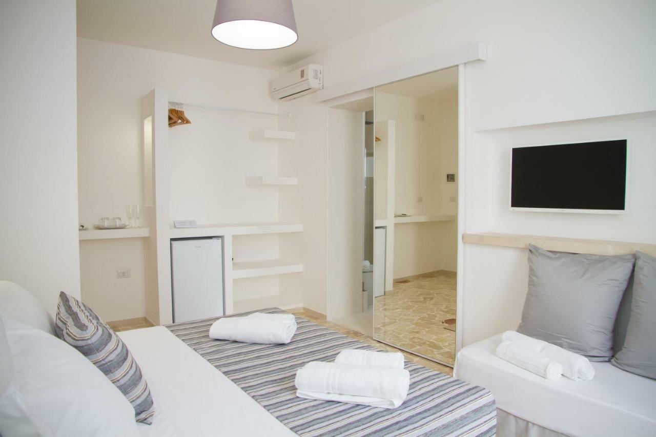 Dimora Ausentum B&B Torre San Giovanni Ugento Bagian luar foto